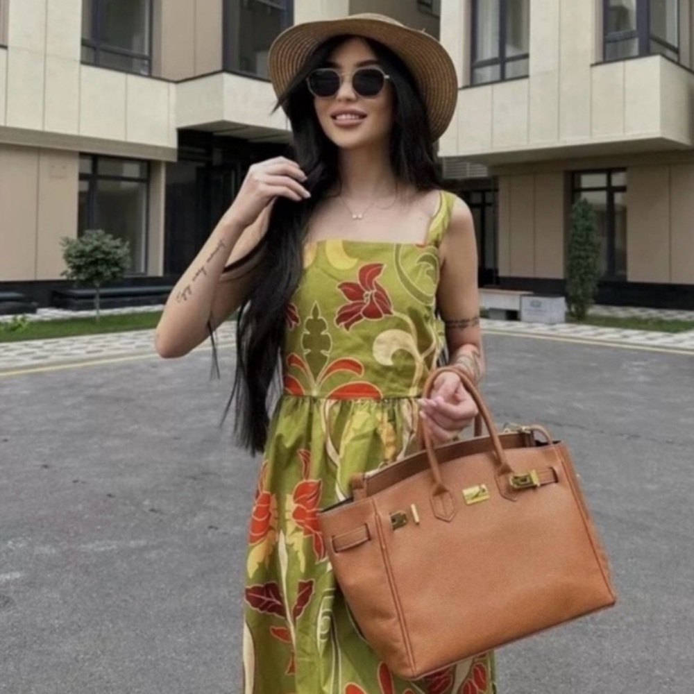 LAST ONE!!! ZARA BLOGGERS’ FAVORITE PRINTED MIDI DRESS ZW COLLECTION - Picture 4 of 16